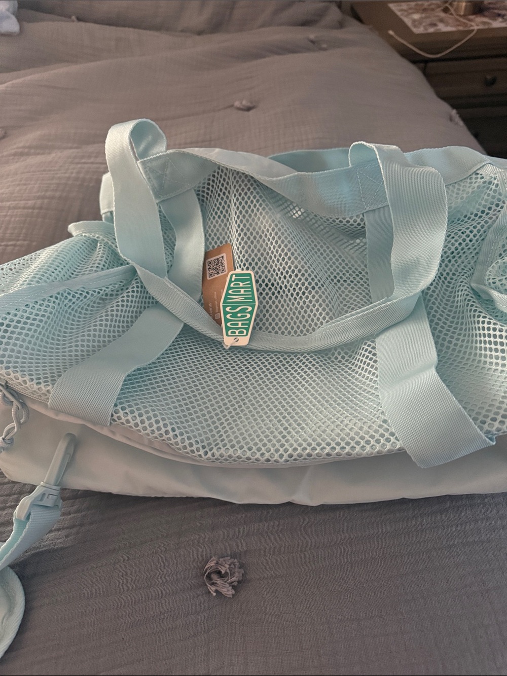 Light Blue Mesh beach Bag cooler bottom with Straps -